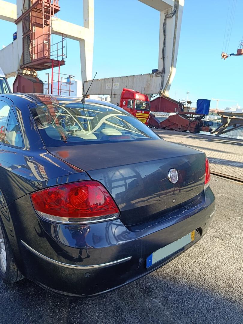 2008 FIAT Linea Shipping from Leixões Port, Portugal to Freetown, Sierra Leone