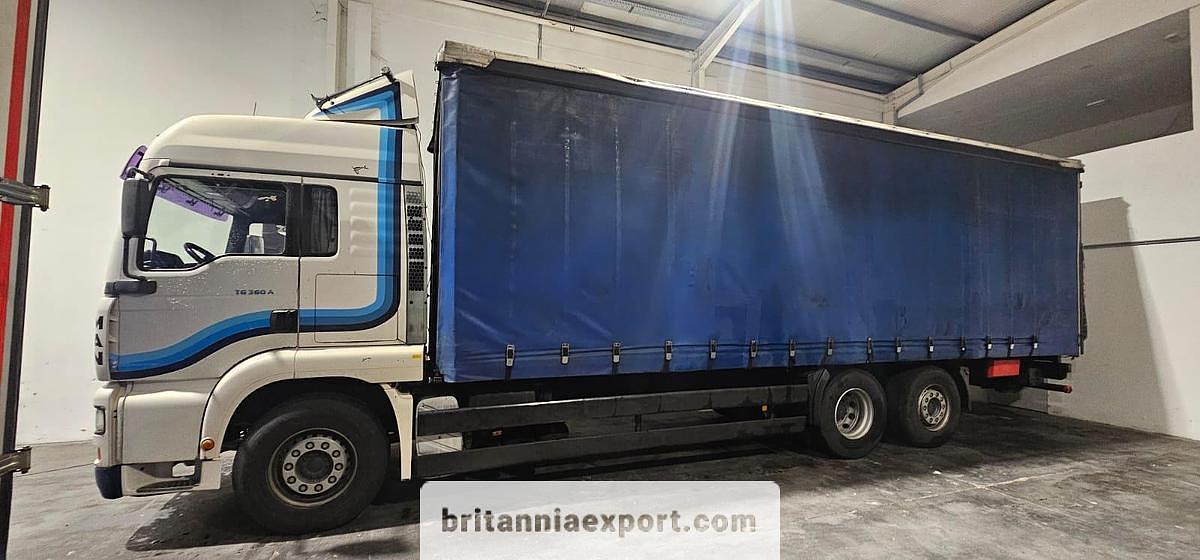 MAN TGA 26.360 6x2 Curtainsider Truck with Tail Lift for Sale – 26 Ton Euro 3 Truck Ready for Work or Export