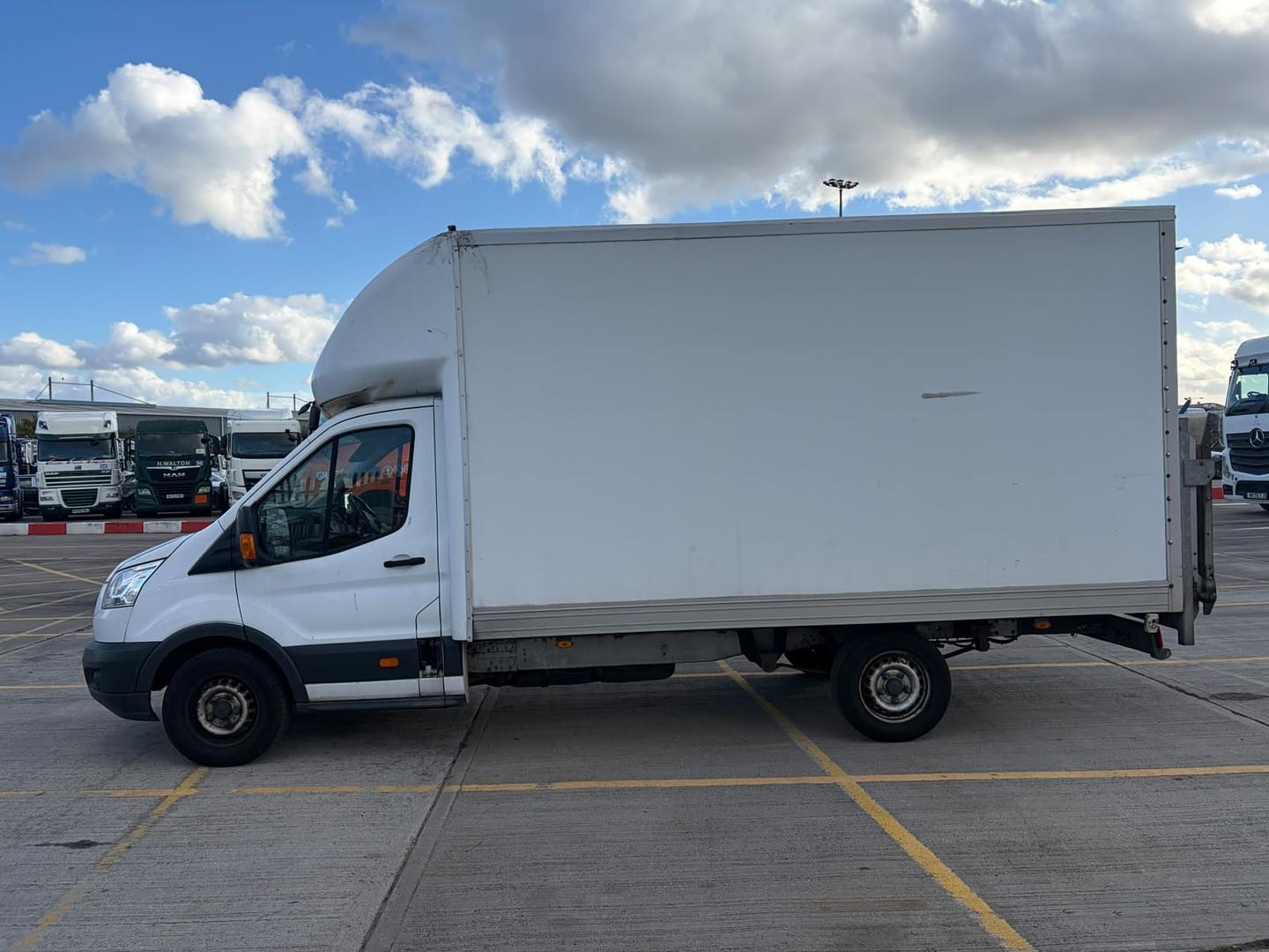 2016 Ford Transit Luton Box Van Shipping from Tilbury UK to Tema Ghana