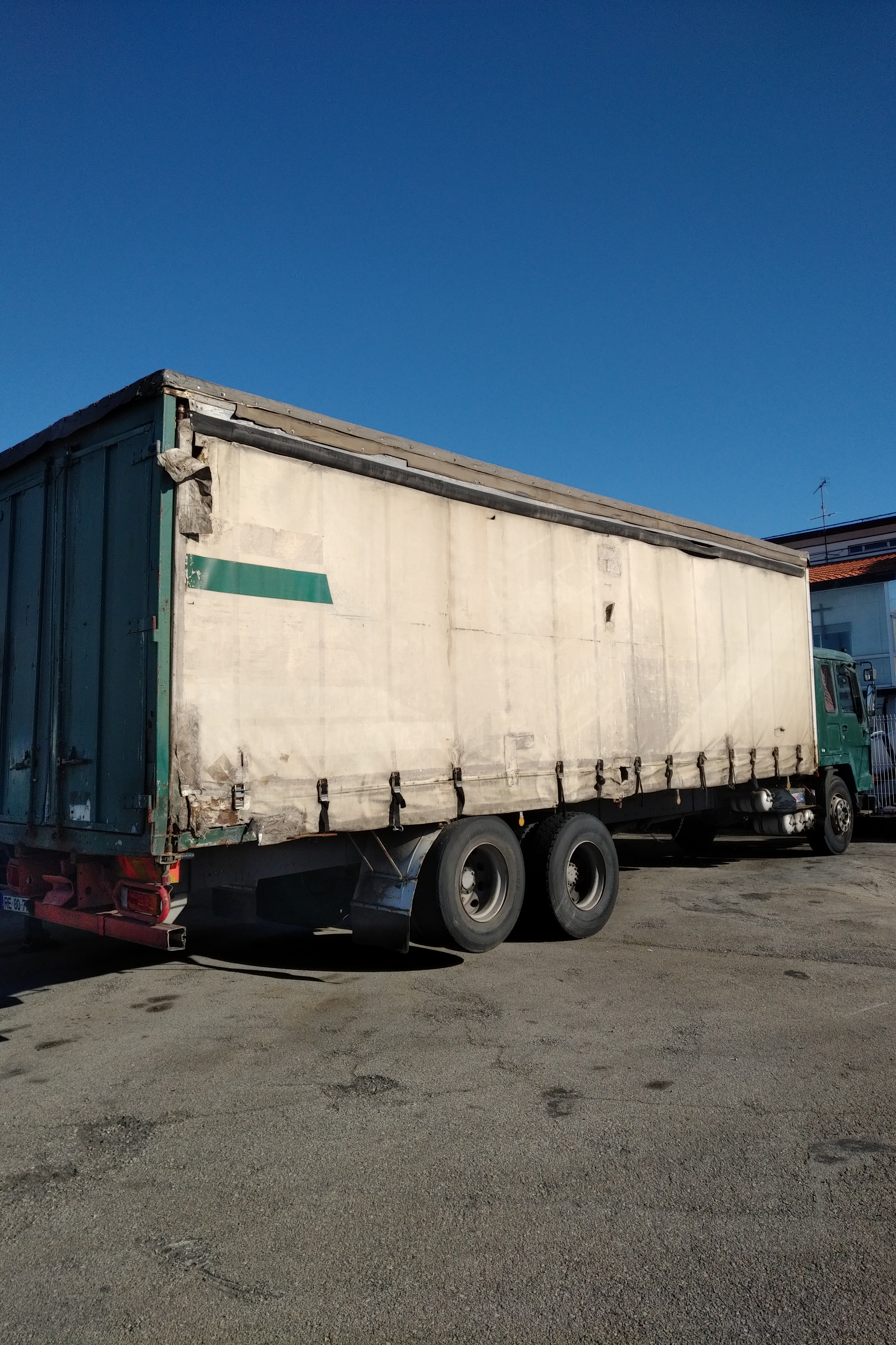 Left hand drive Volvo FL10 320 6X2 10 tyres 26 ton curtainsider truck recently sold to Lagos - Nigeria.