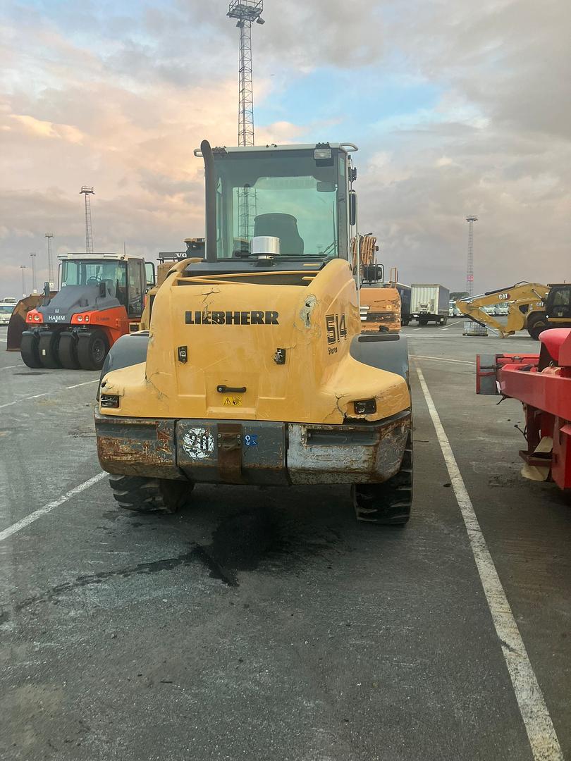 Liebherr L 514 Wheel Loader Shipping from Antwerp to Dakar – In Transit to Banjul, Gambia