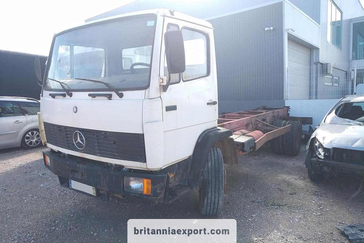 Left Hand Drive Mercedes‑Benz 1317 Chassis Cab Truck for Export – Proven OM366 Mechanical Diesel