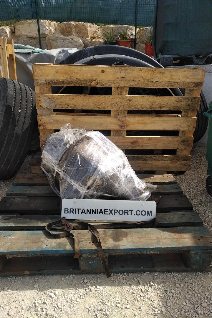 Engine & Gearbox Shipping from Europe Worldwide – Pallet Freight & Export Service