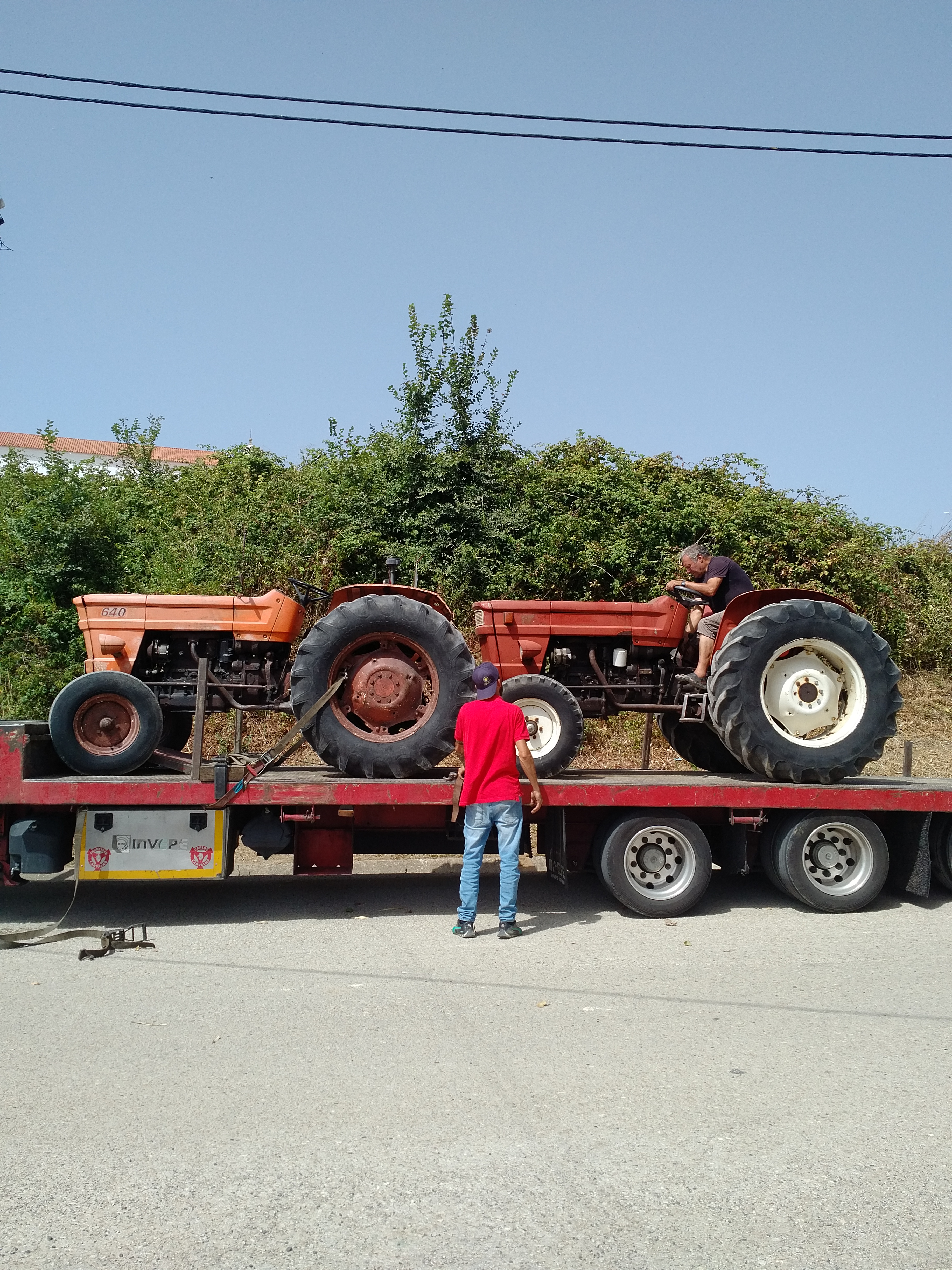 Transport & Delivery of FIAT 640 farm tractors.
