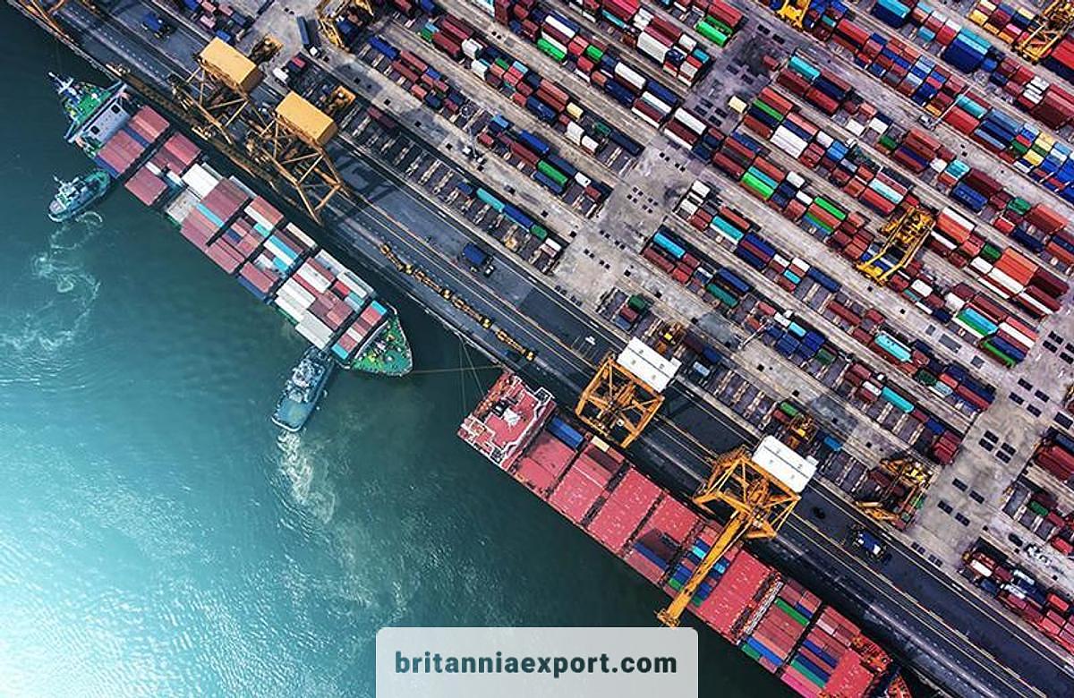 Shipping to Lomé, Togo from Europe – RoRo Truck, Tractor Unit & Machinery Shipping Guide