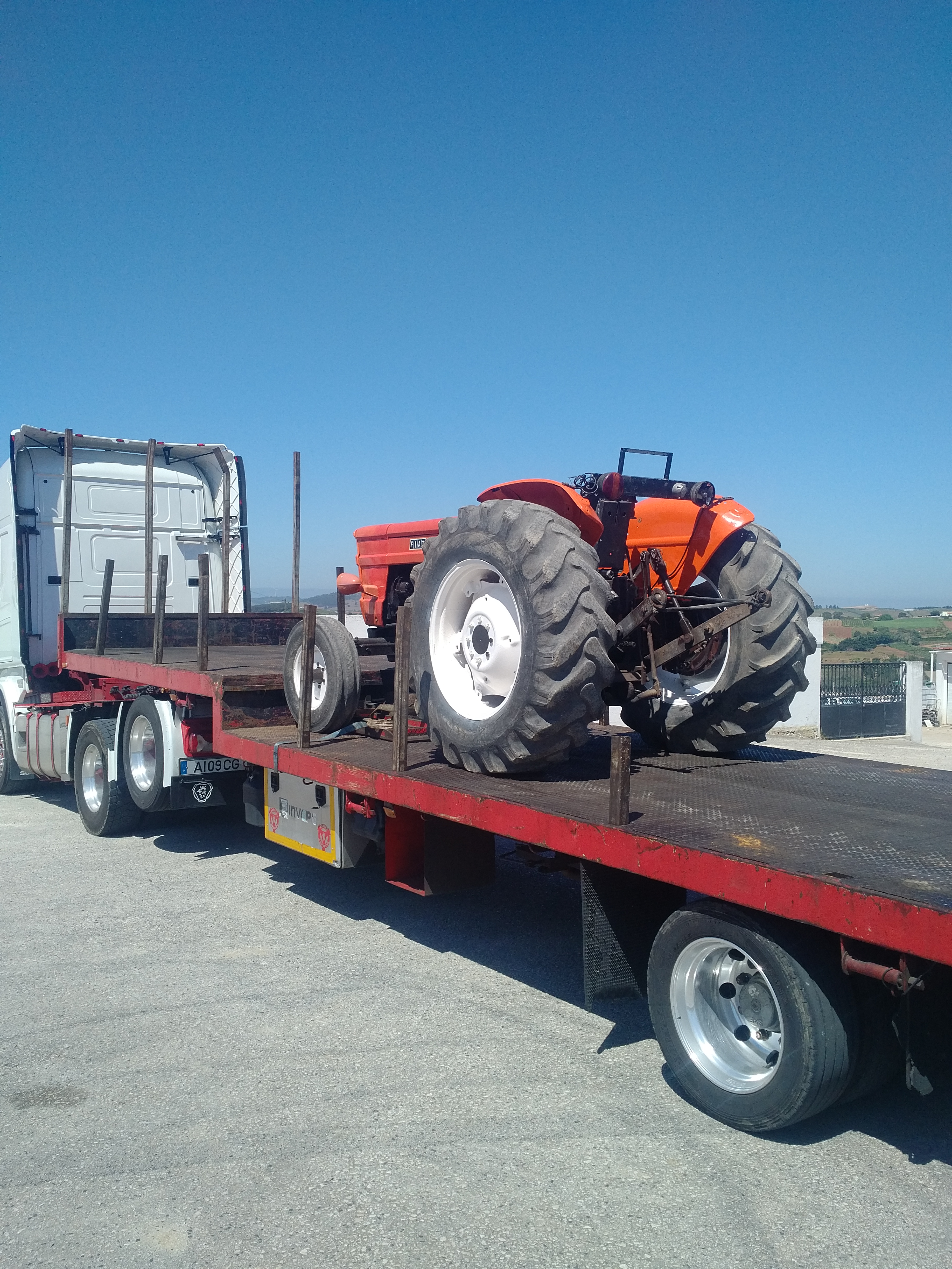 Just in. FIAT 640 farm tractor with power steering.