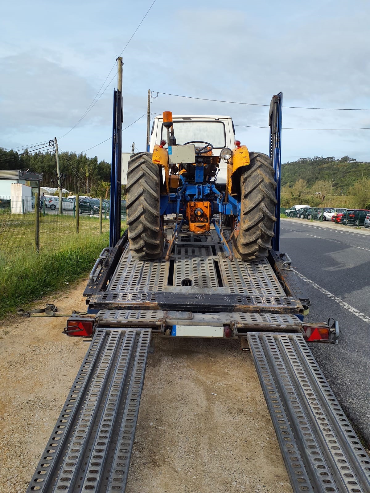 Transport of FIAT 640 farm tractor to Port. Shipping to Lagos - Nigeria.