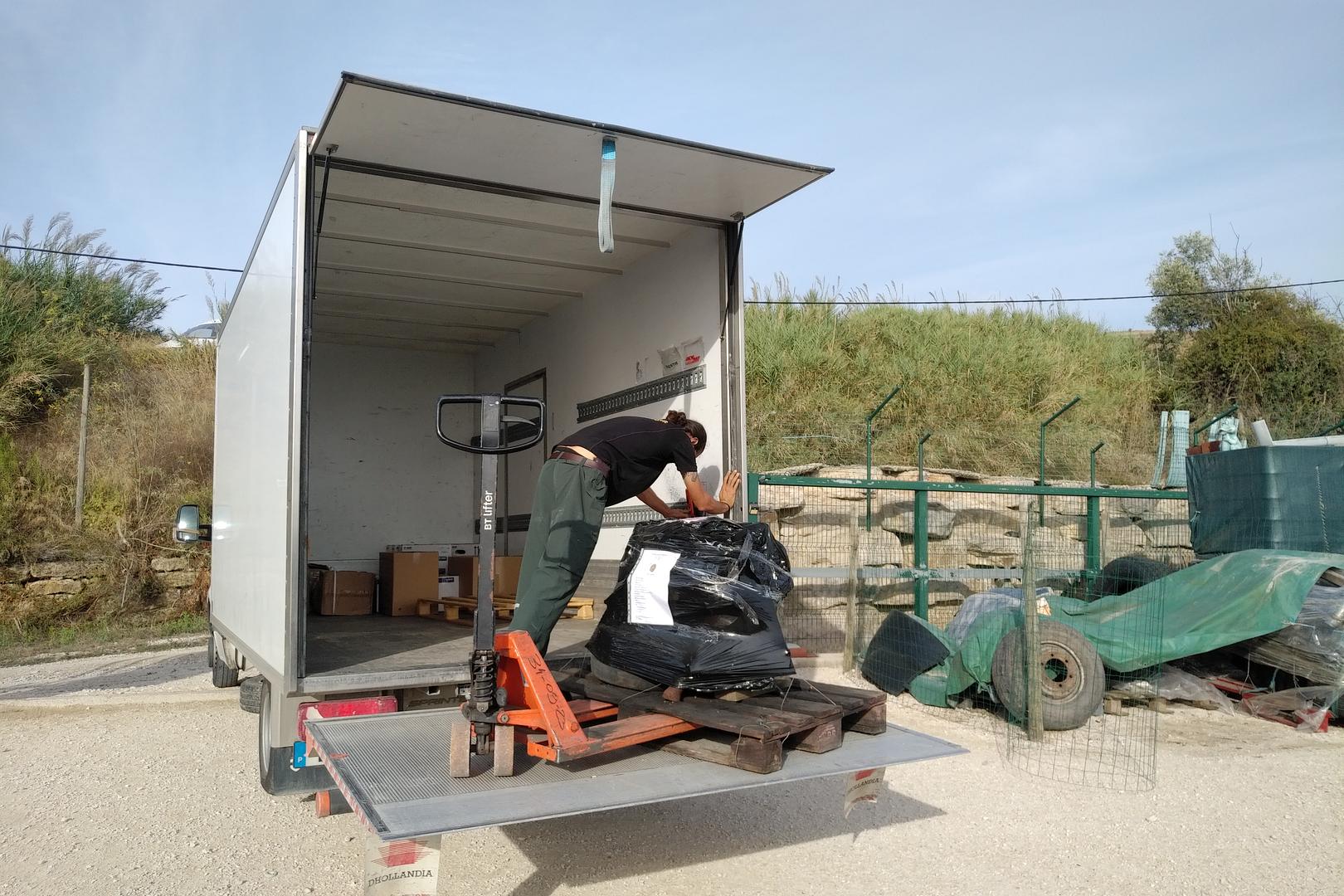 Nissan SD22 2.2 Diesel Engine Transport from Portugal to Estonia