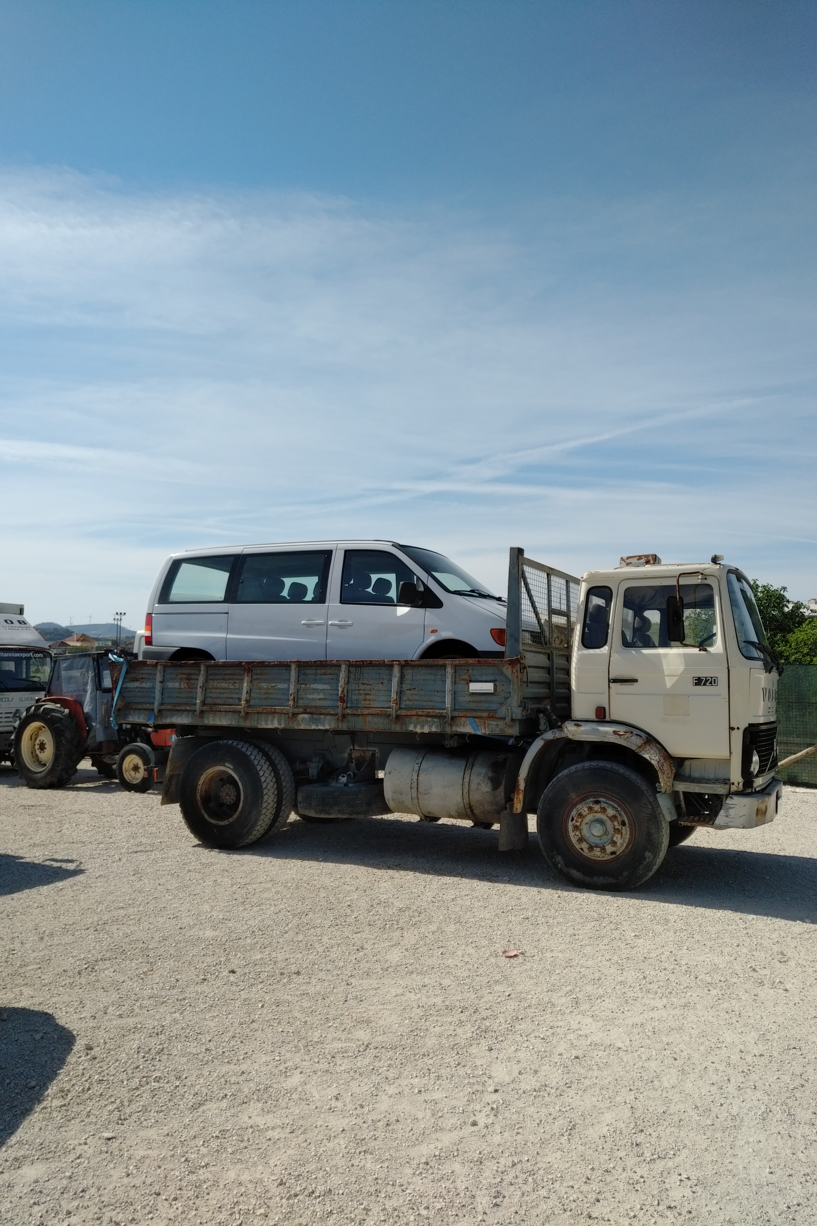 Volvo F720 tipper loaded & ready for shipping to Bissau - Guinea.