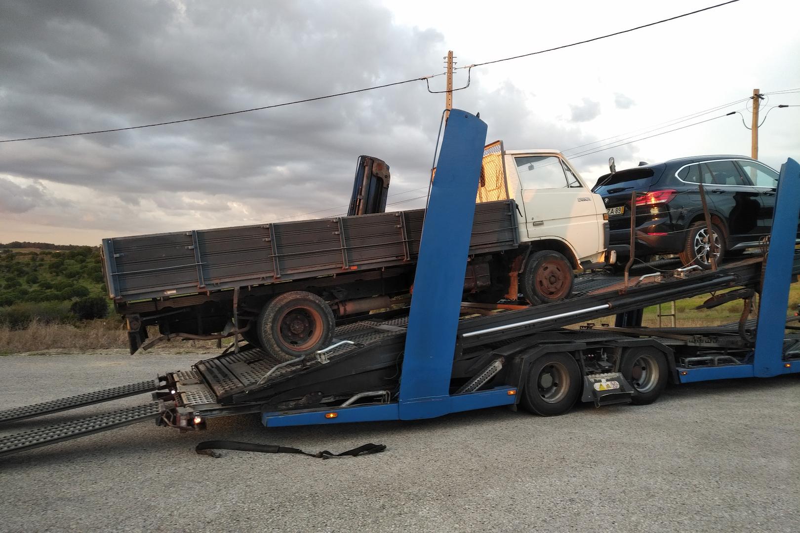 Transport & Delivery of 1984 Toyota Dyna BU30 to Neuss - Germany.