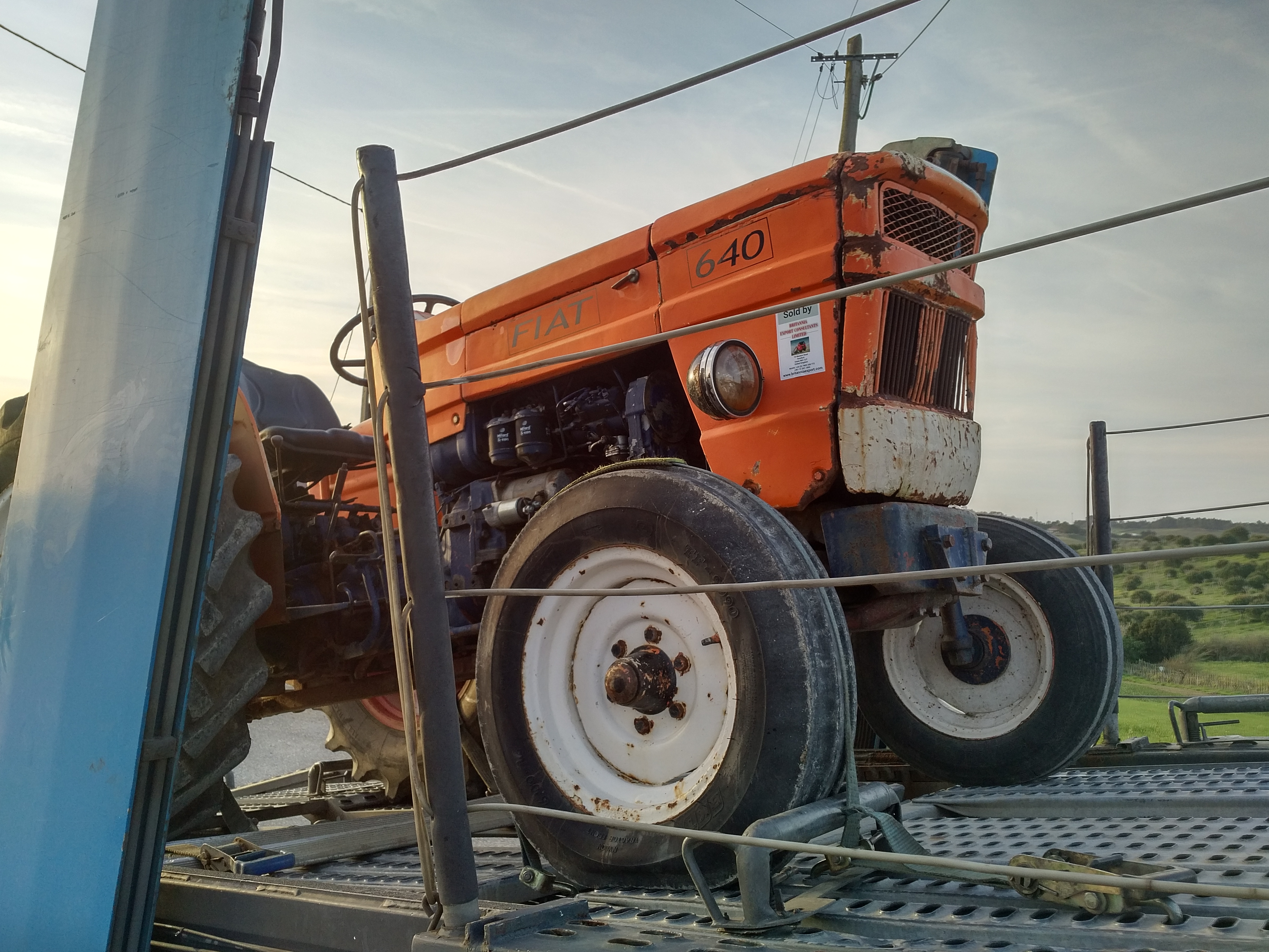 Transport of 1977 FIAT 640 farm tractor to Port. Shipping to Lagos - Nigeria.