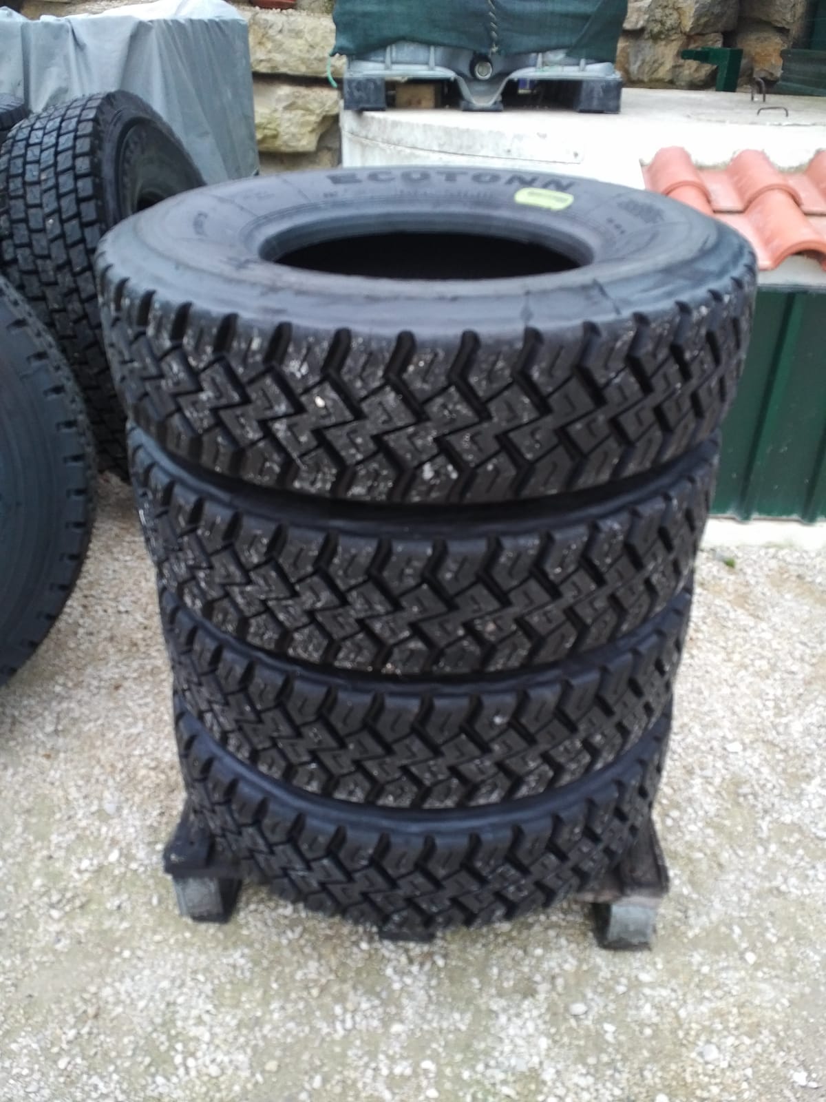 4 x 9.5R17.5 retread truck tyres ready for shipping to France.