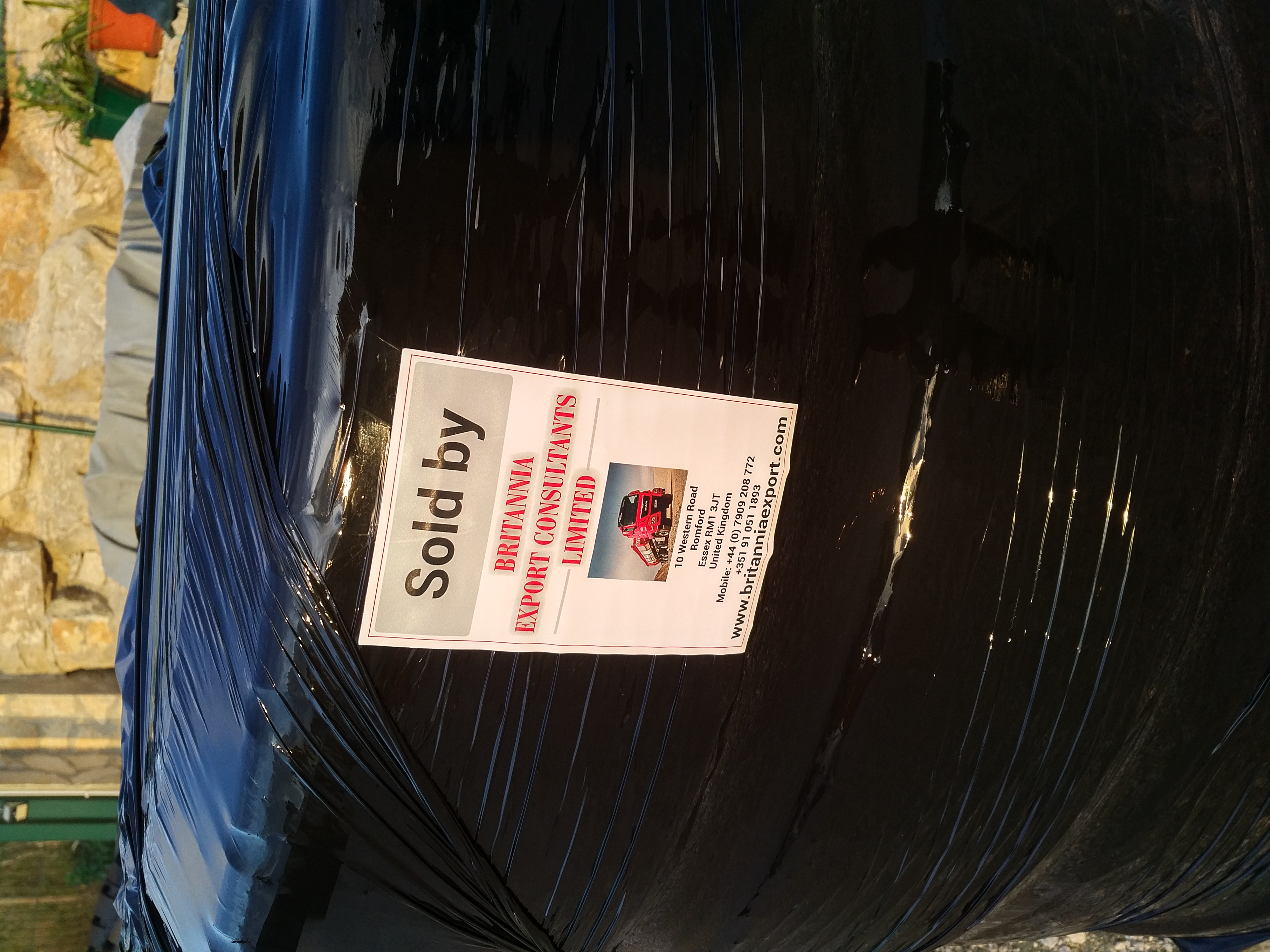 Transport & Delivery of 9.5R17.5 truck tyres to France.