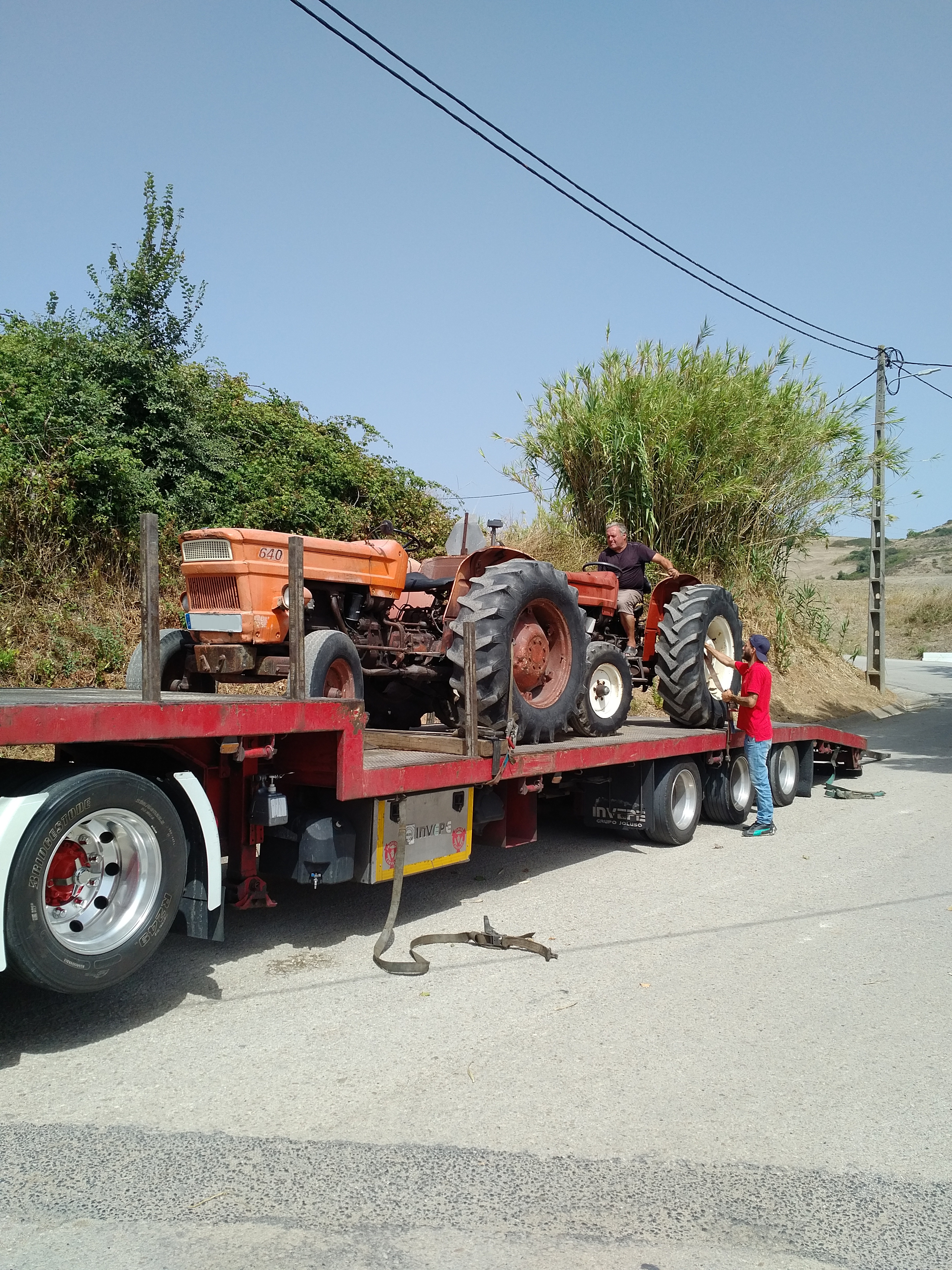 Transport & Delivery of FIAT 640 farm tractors.
