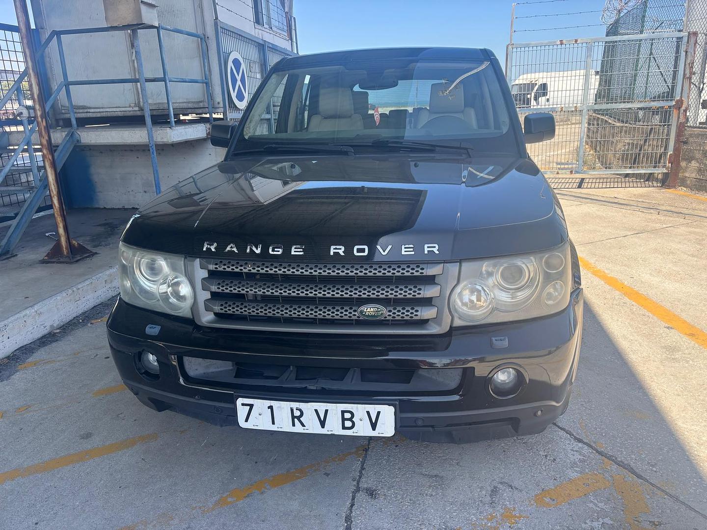 Vehicle Shipping from Lisbon, Portugal to Bissau, Guinea-Bissau – Renault Master Van and Range Rover Sport