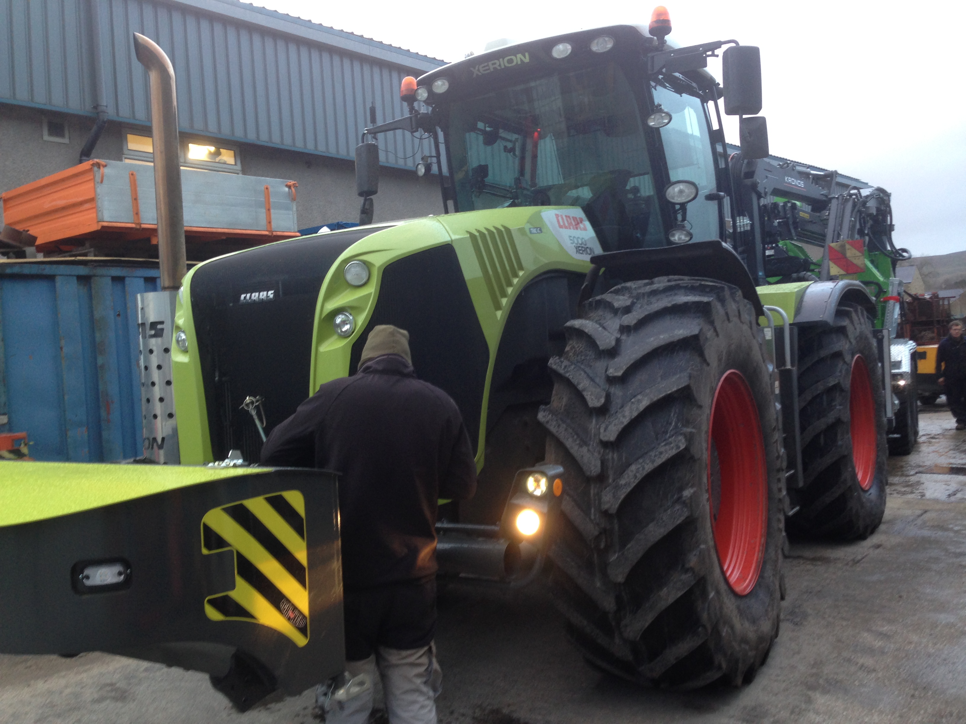 HM14-860 HEIZOHACK WOODCHIPPER