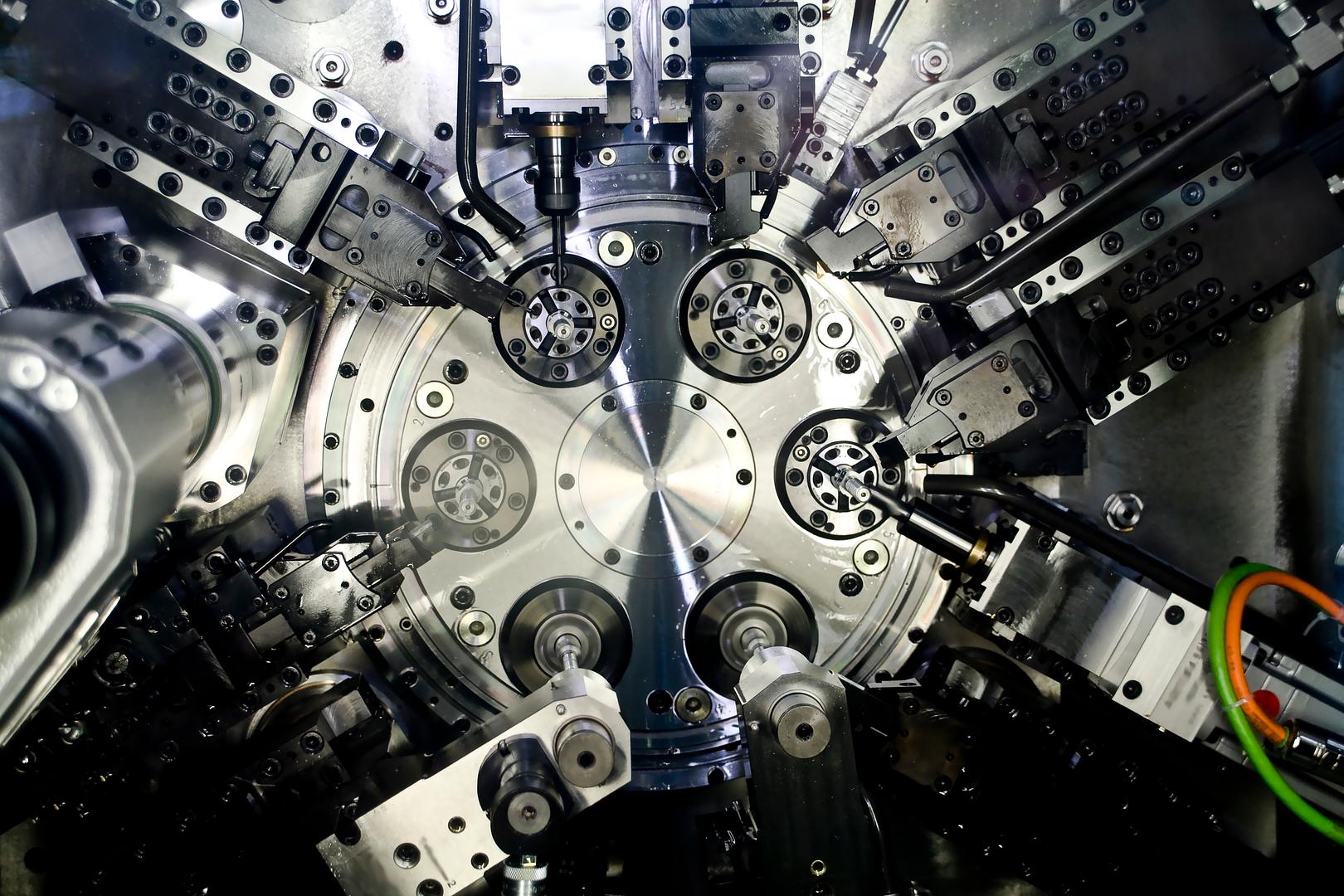 Close view of a multi spindle machine