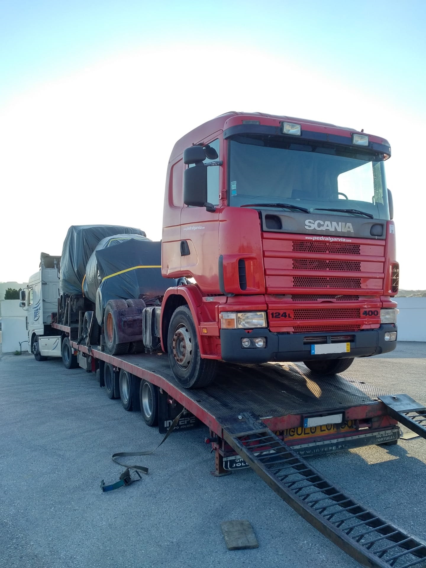 Transport & Delivery to Port.