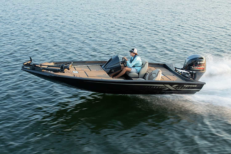 Exploring the Advantages of Xpress® Boats