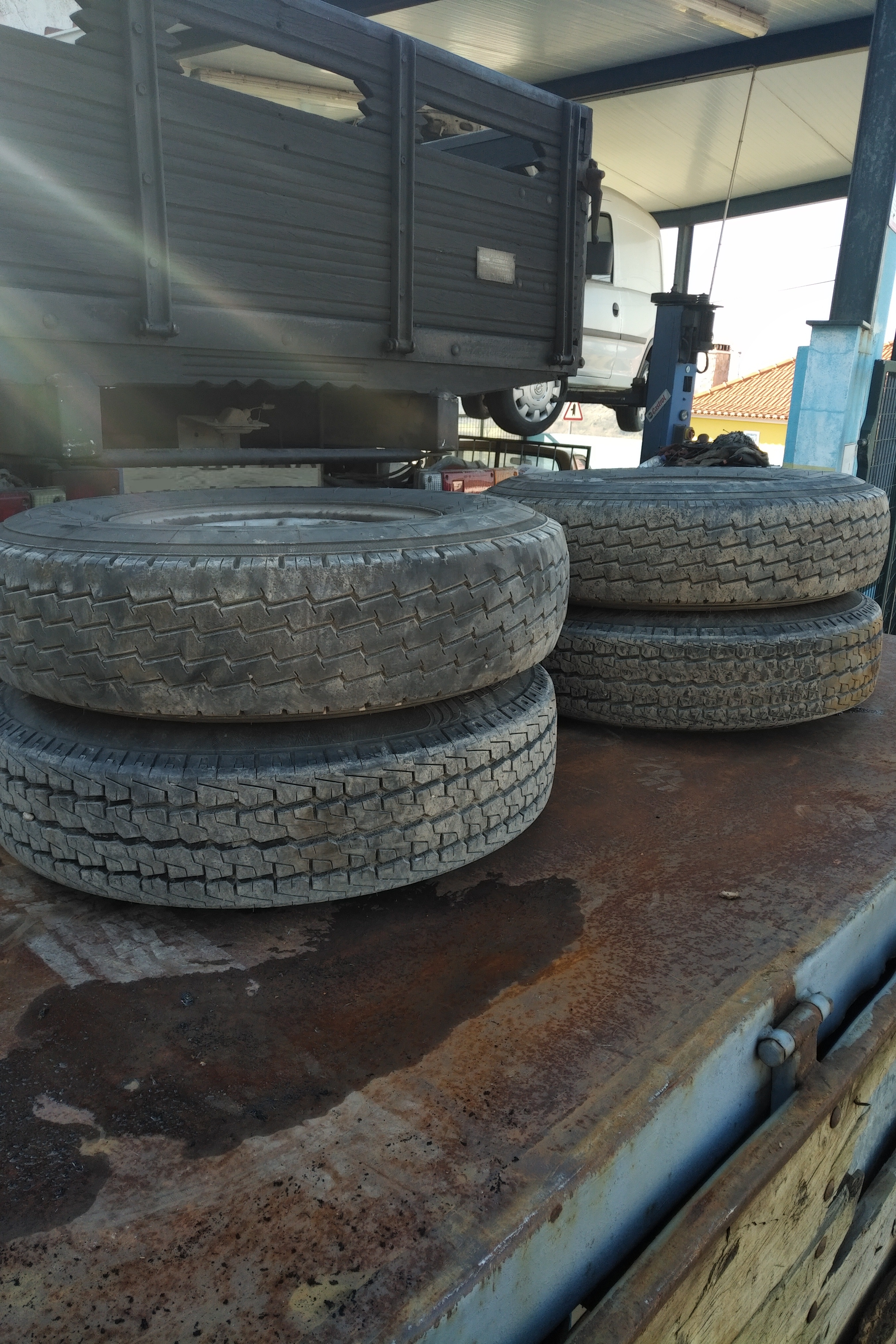 Transport & Shipping to Lagos - Nigeria.