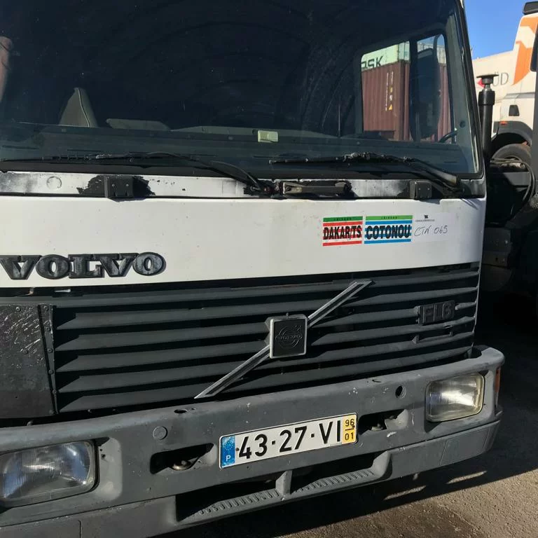 Grimaldi RoRo shipping of Volvo FL615 truck from Portugal to Cotonou - Benin.