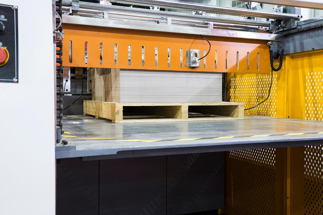 Roll to Sheet Cutting for sale at Steadfast Machinery Ltd