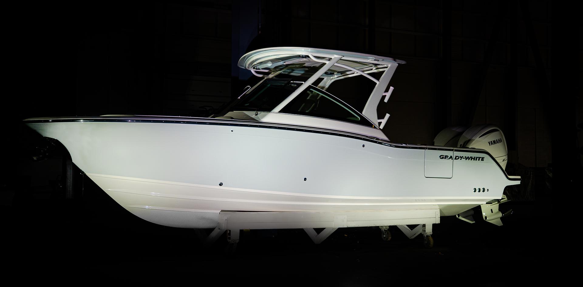 NEW Grady-White Freedom 265