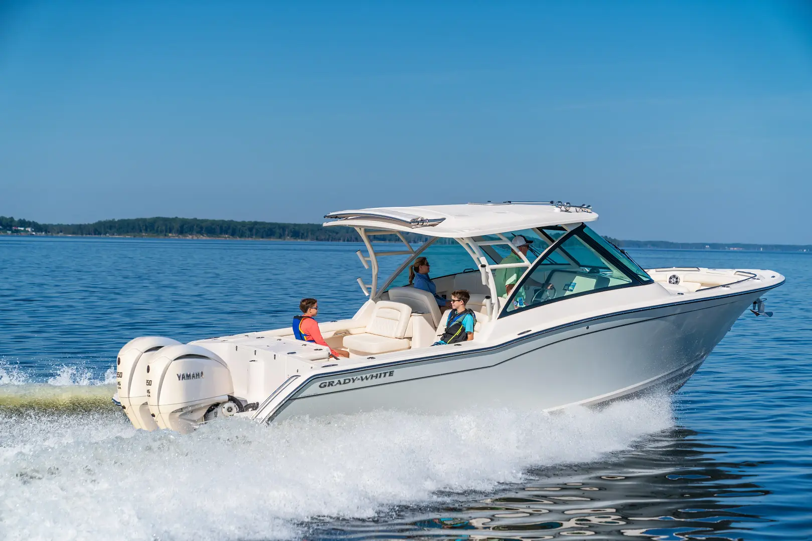 Grady White Freedom 325