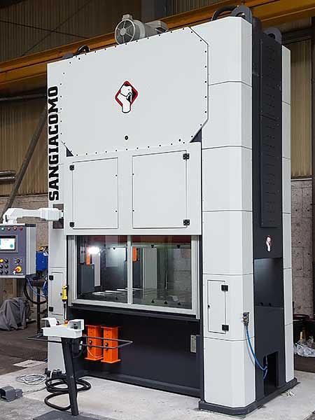 vendita-di-presse-meccaniche-sangiacomo.jpg