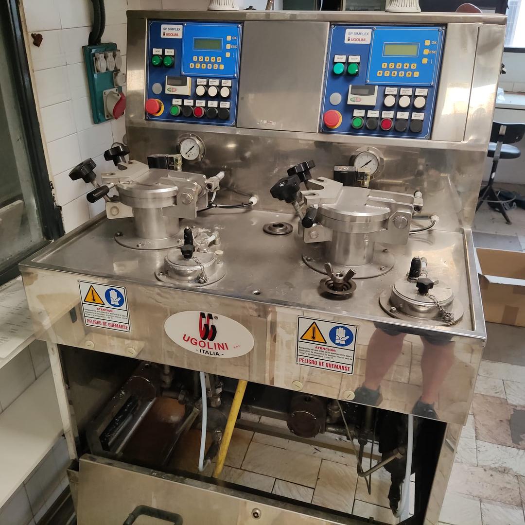 UGOLINI CONE YARN dyeing sample machine year 2007 FOR SALE
