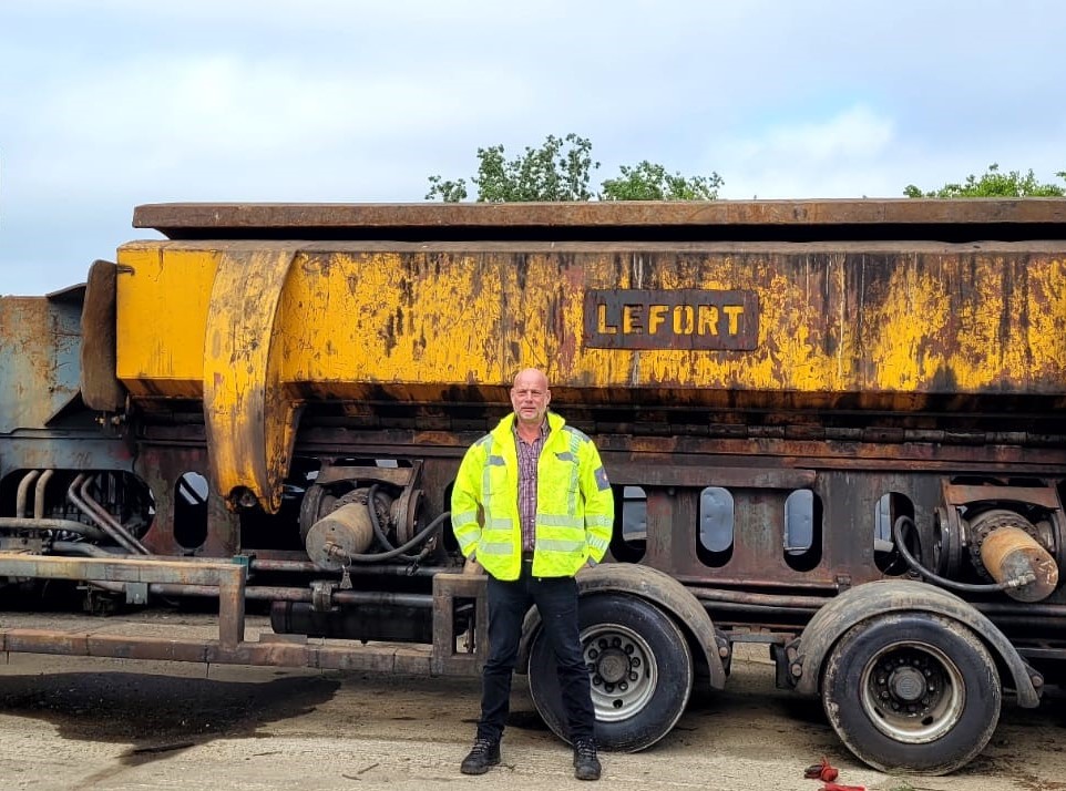 The background of Machines On The Market.com