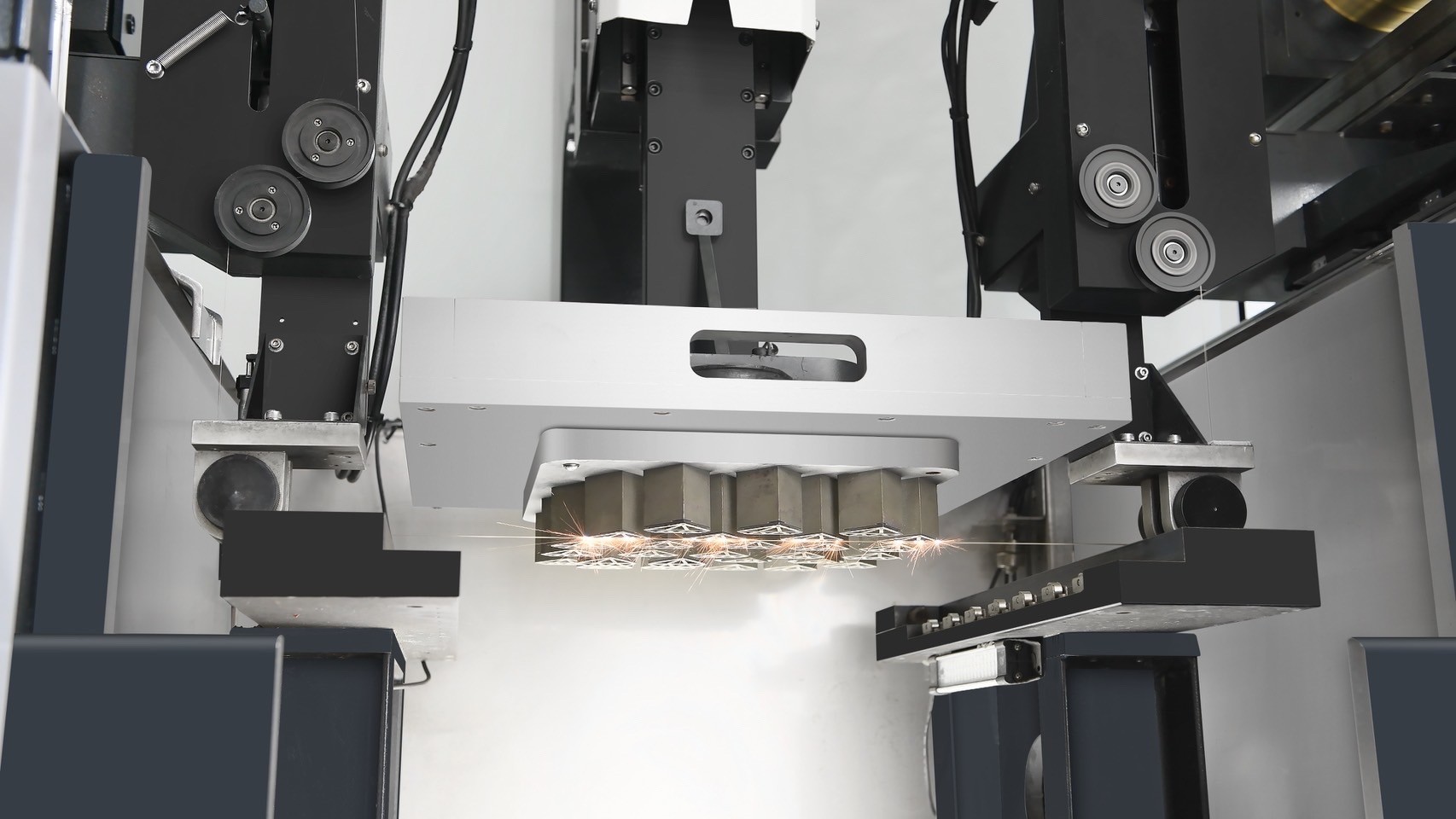 Horizontal Fast Wire EDM - Taiwan