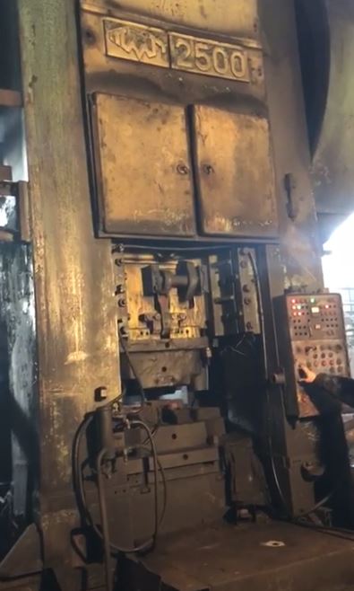 Testing under power of the hot stamping press KB8544,2500T