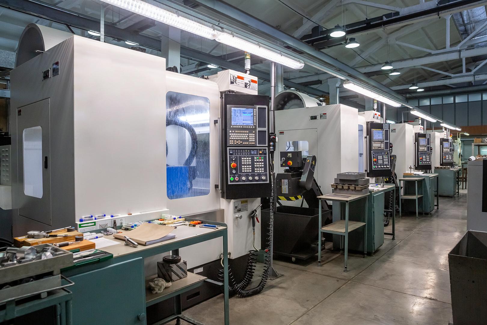 Ron Thompson Machinery: On-Site Inspections & Demonstrations