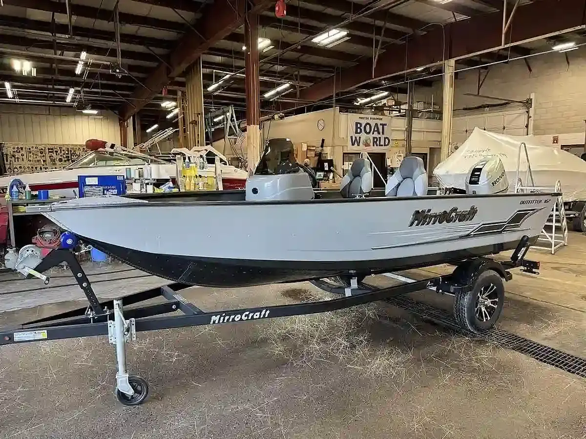 Aluminum boats