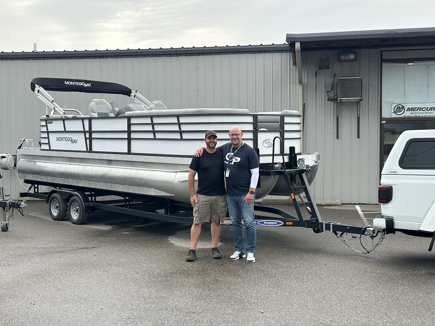 montego bay tt8524 tritoon quad lounge 250hp honda outboard boat world minnesota best price rush lake andover MN