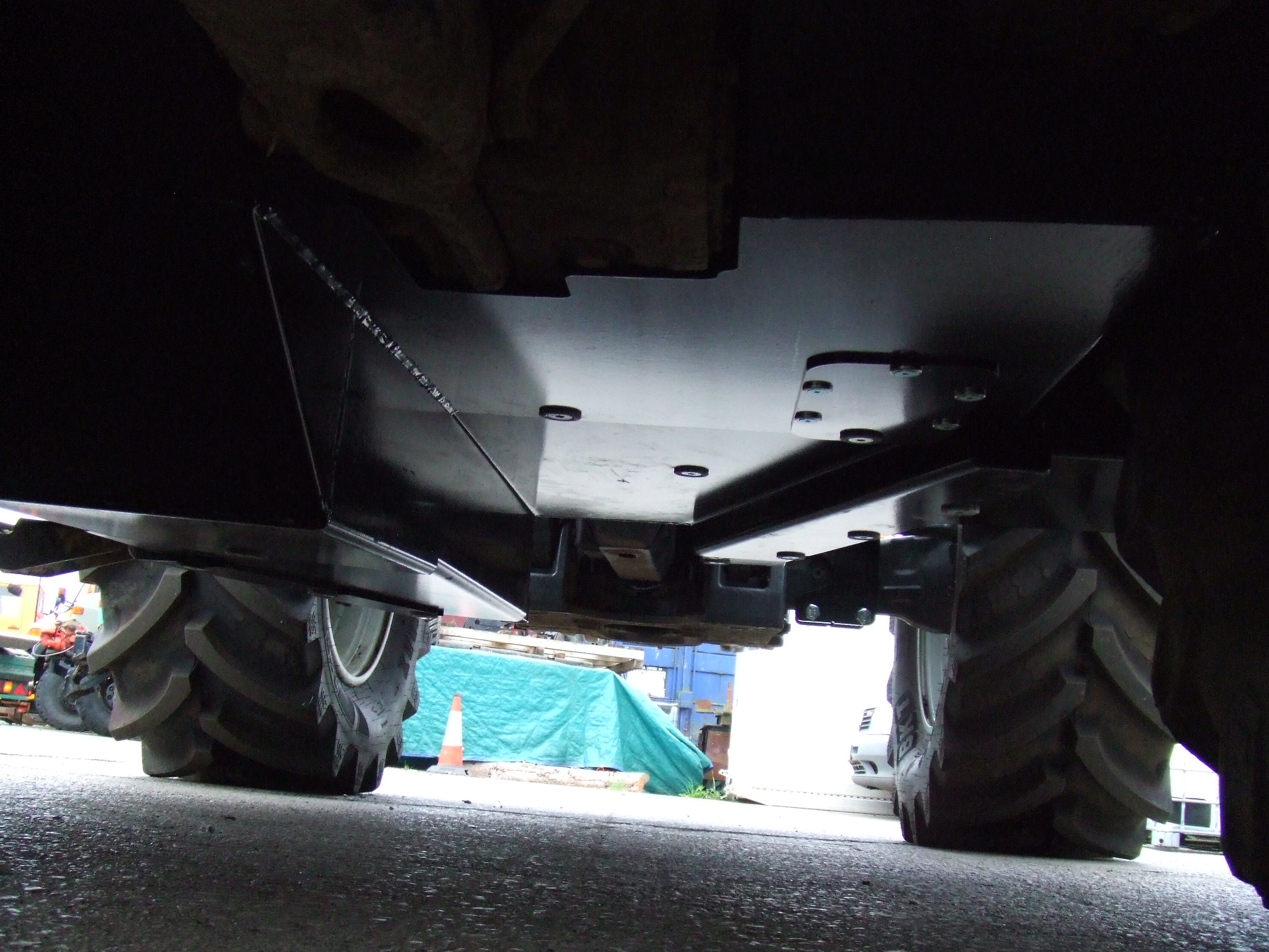 50KM/HR VALTRA WITH JAKE CRANE AND HEIZOHACK CHIPPER SET-UP