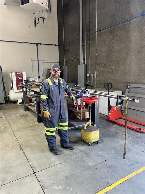 Hydraulic Cylinder Services are here!