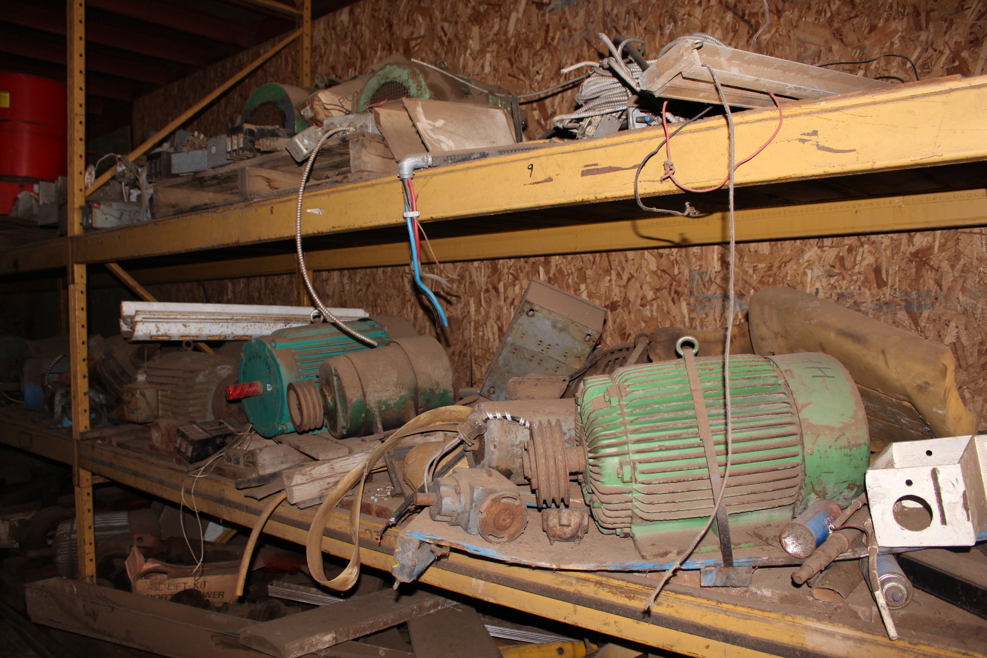 PAST AUCTION- SILVER CREEK PREMIUM PRODUCTS & MISSION SHAKE & SHINGLES 