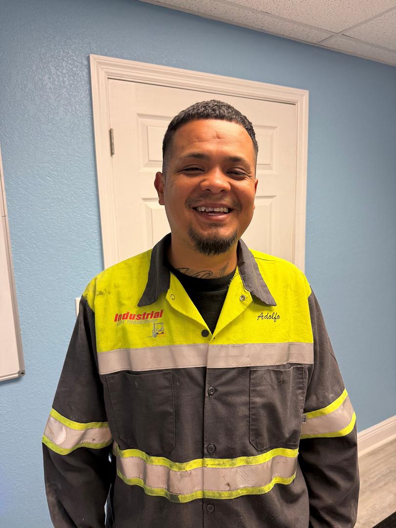 Adolfo, Field Service Tech