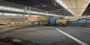 Play video