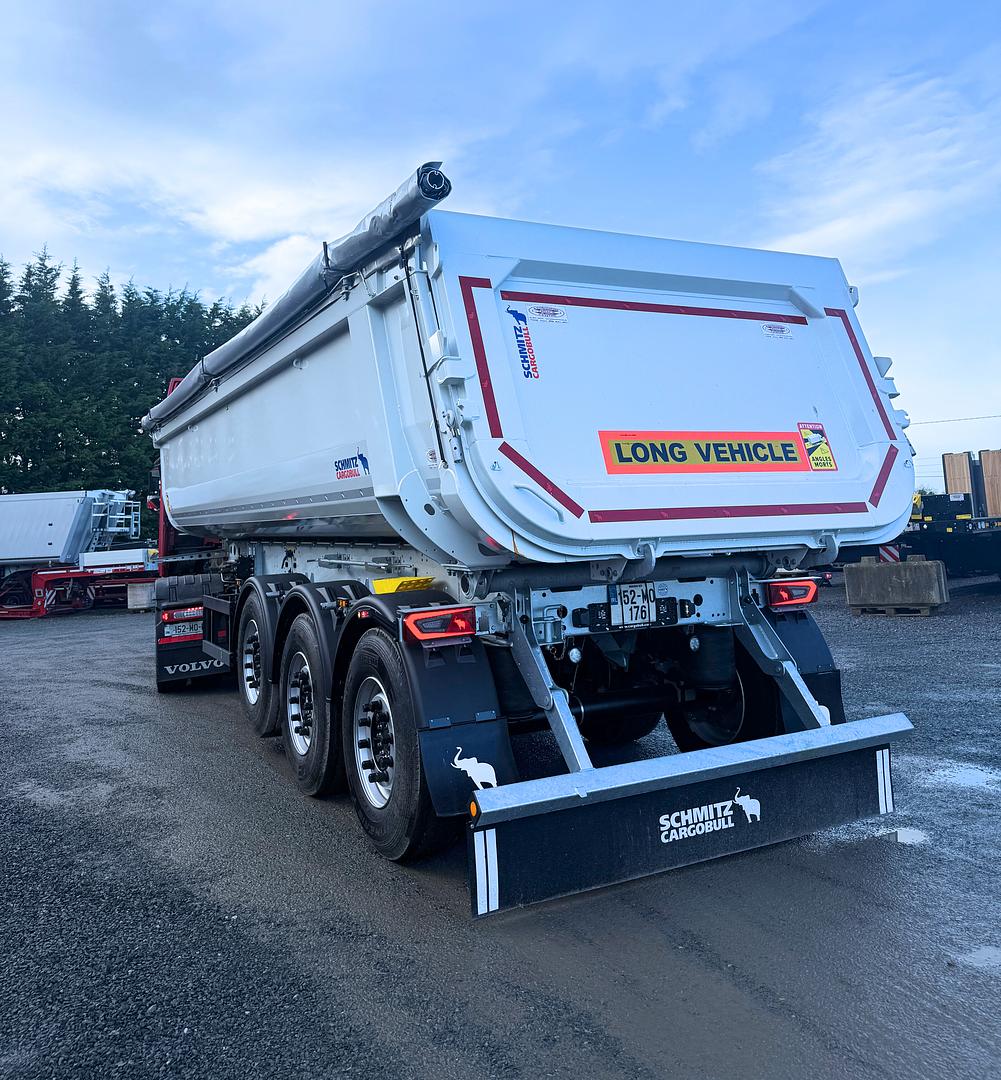 McGrath Limestone (Cong) Ltd, on collection of their new Schmitz tipping trailer