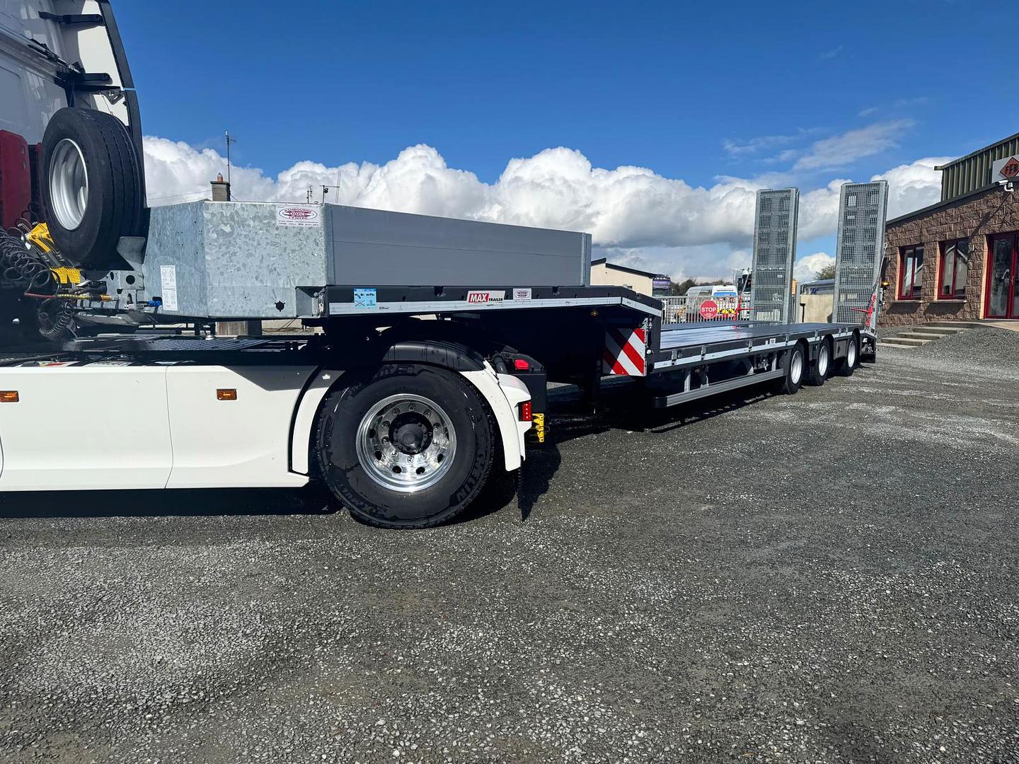 Cosgrave Transport, on collection of new MAX Trailer, 3 axle low loader