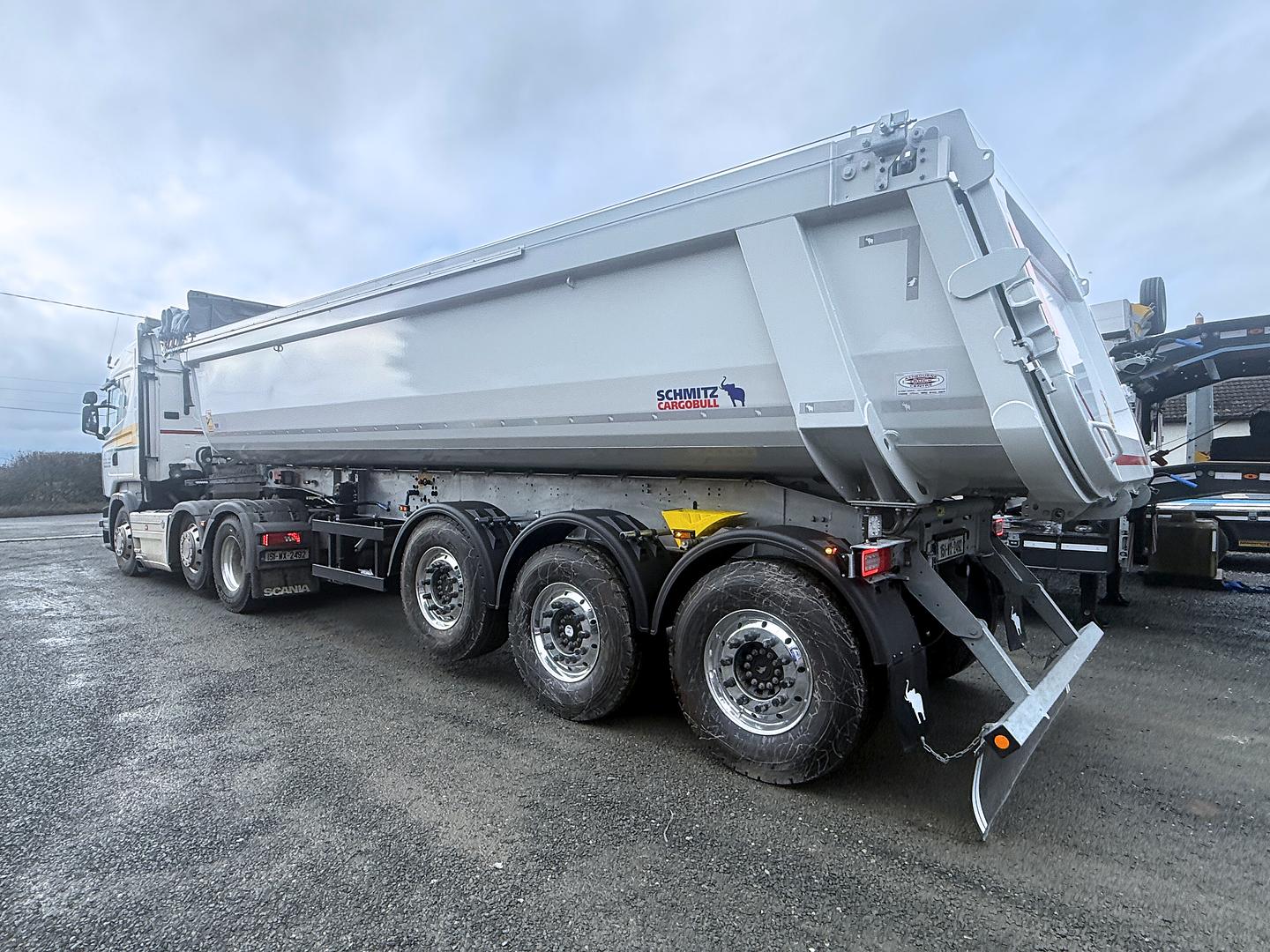 Sanrose Ltd on collection of another new Schmitz Tipping Trailer