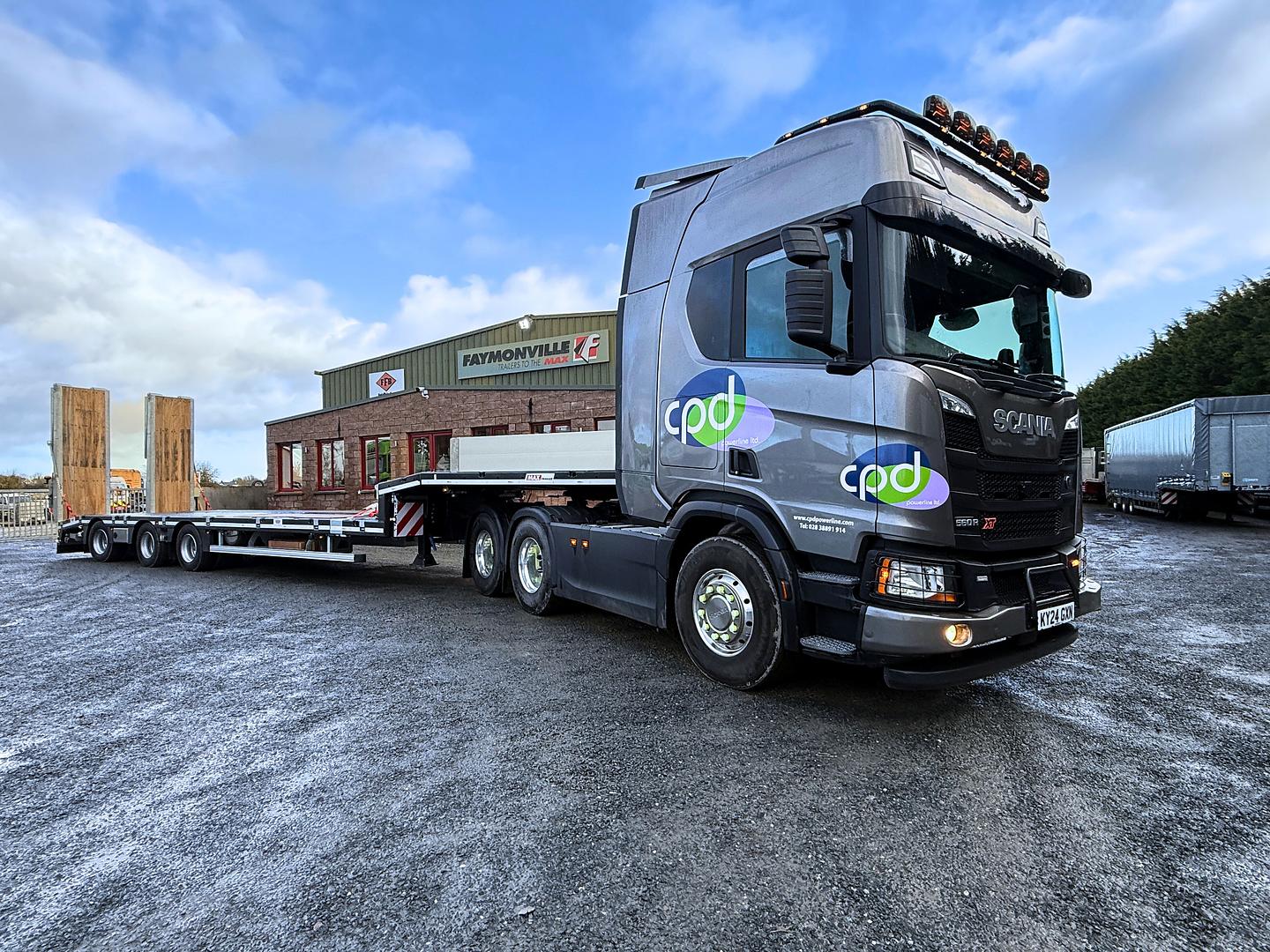 CPD Powerline / Future Thinking Forward Planning on collection of their new MAX Trailer 