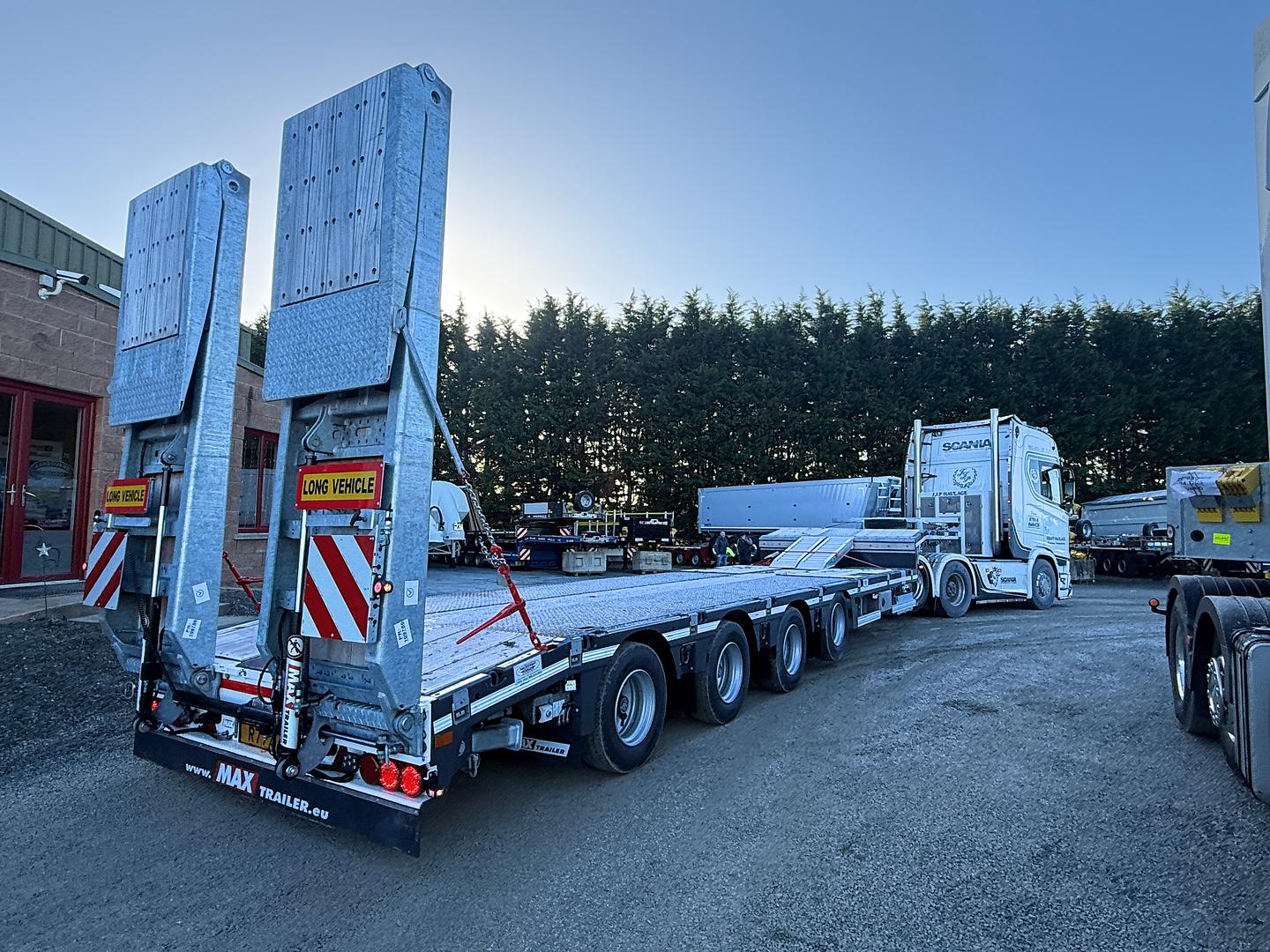 JJP Haulage on recent collection of  MAX Trailer 4 axle extendable