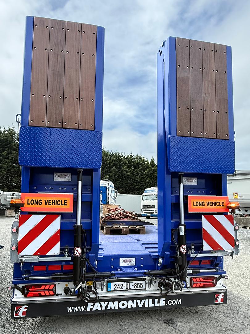 Daytona Heavy Haulage on collection of their 2nd Faymonville 6 axle Multi PA-X