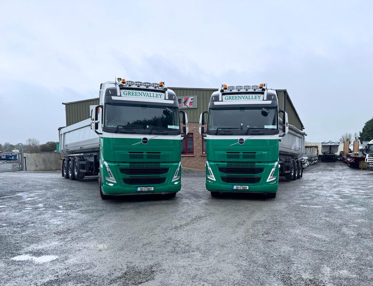 Greenvalley, on collection of 2 x New Schmitz Tipping Trailers