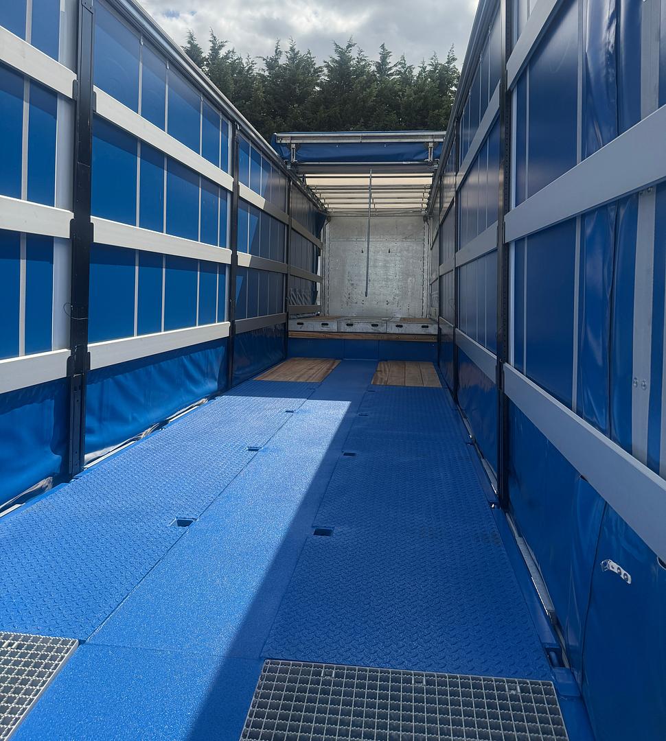 Sean Meade & Sons, on collection of a very special project build 4 axle MAX Trailer
