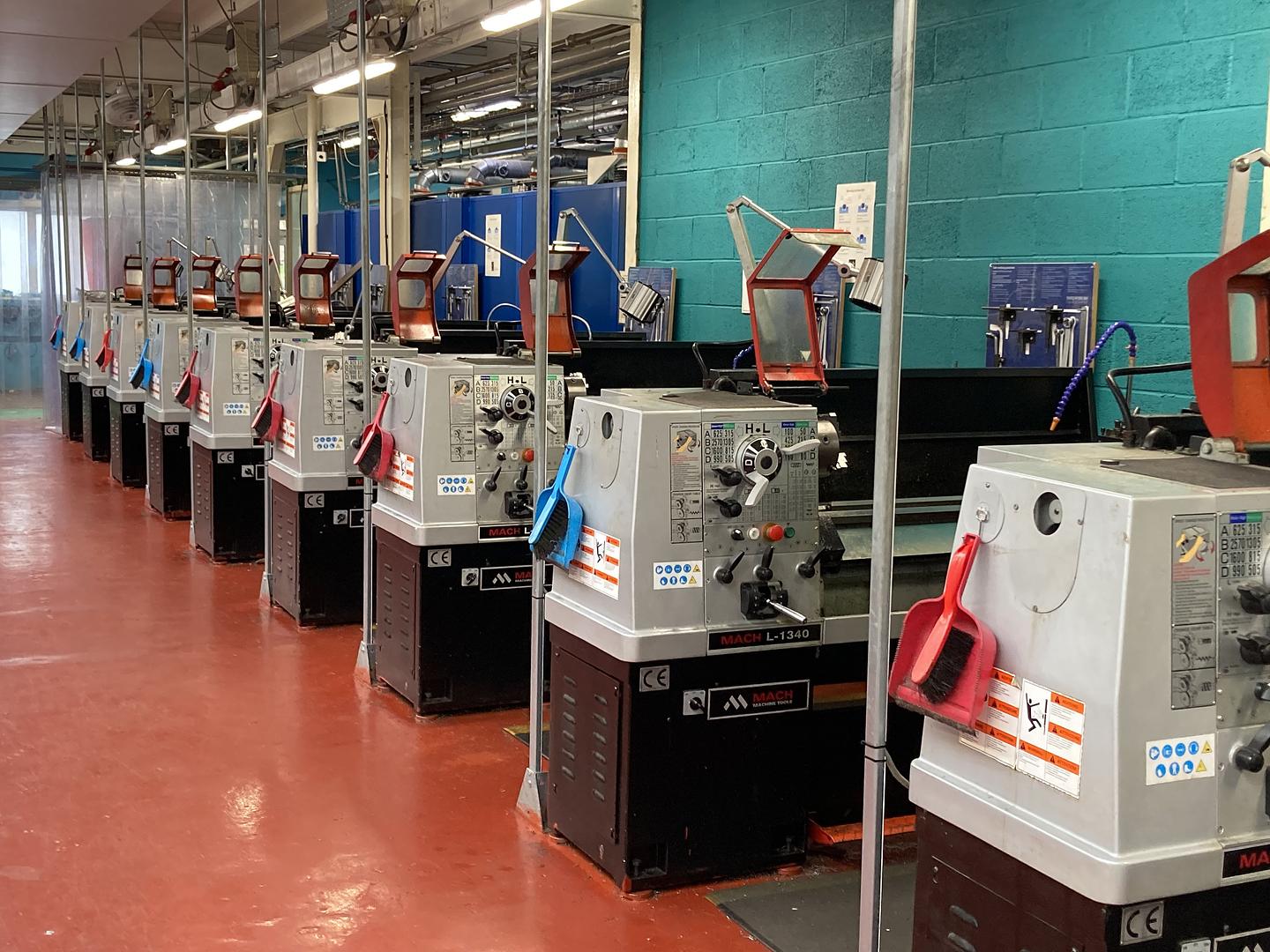 MACH Machine Tools wins competitive tender to supply Shrewsbury College with a range of manual milling machines, lathes and drills.